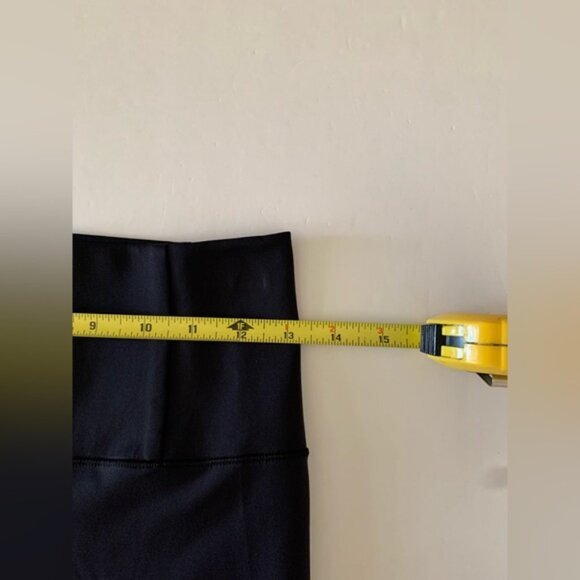 Vuori Leggings Black Evolve Uplift Legging Yoga Athleisure Size Medium - Picture 10 of 12